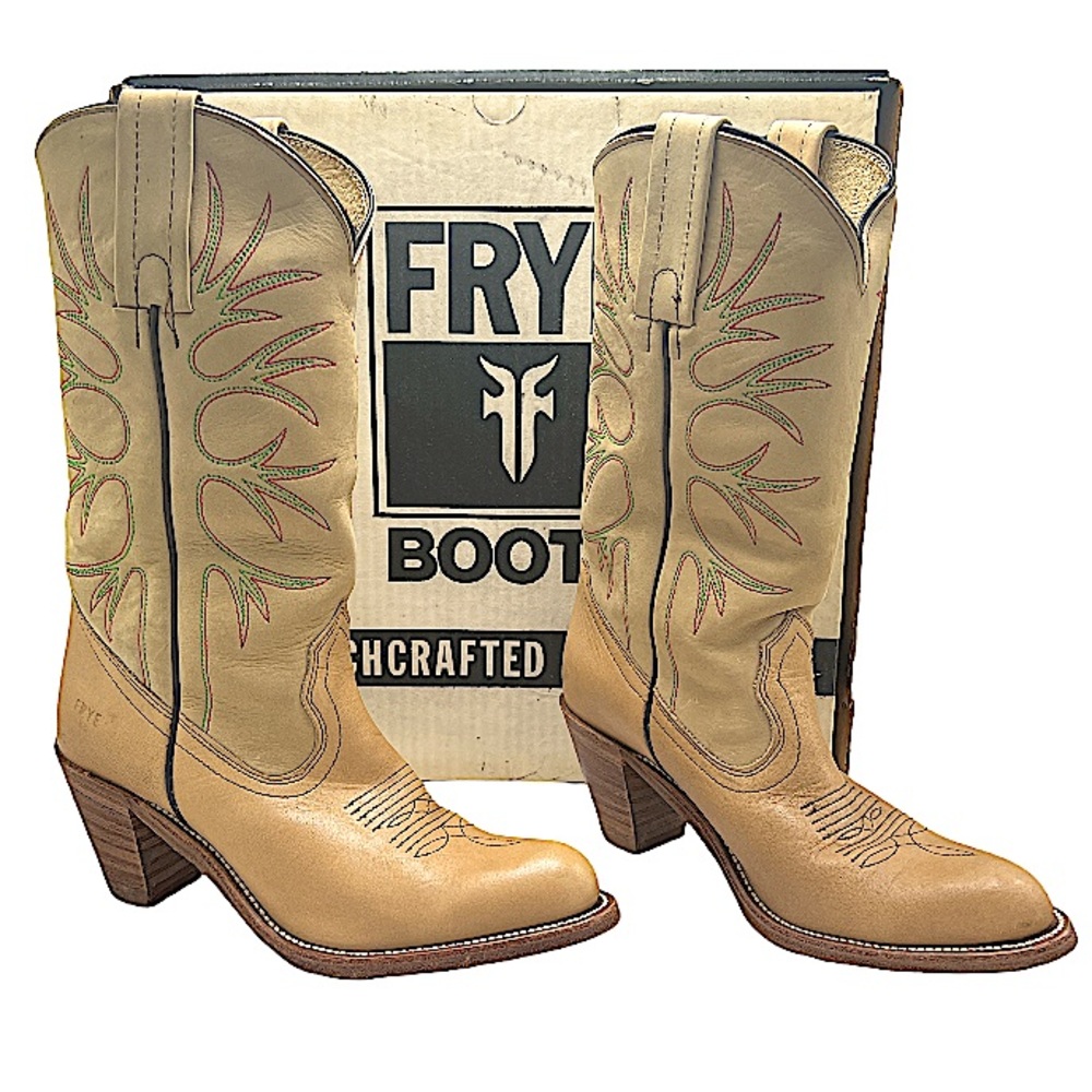 Frye vintage cowgirl cream tan boots size 8. Fits more like a 6.5 or 7